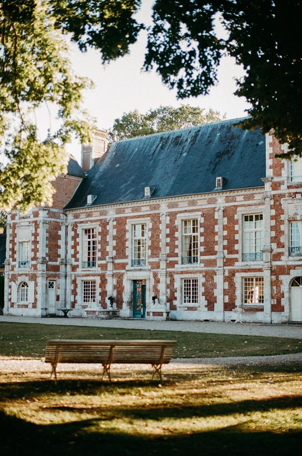 Le Chateau De Bonnemare - Bed And Breakfast Radepont Kültér fotó