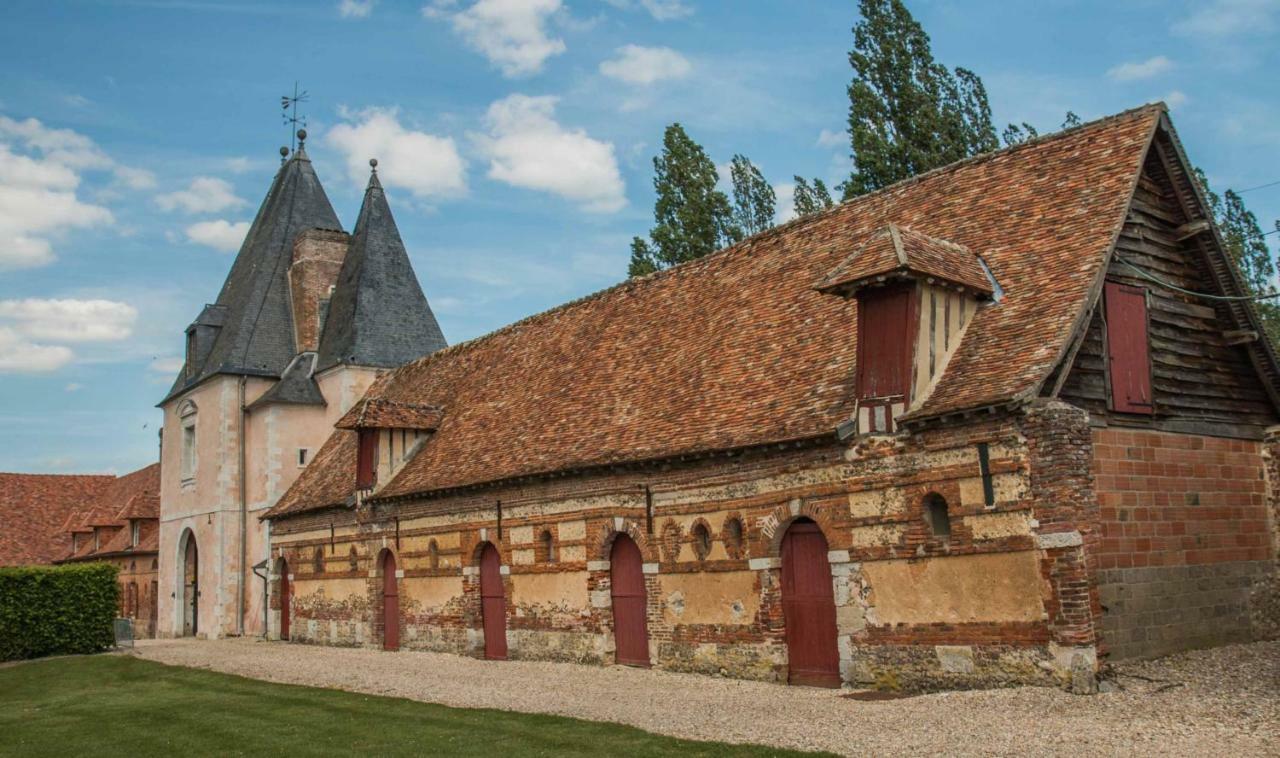 Le Chateau De Bonnemare - Bed And Breakfast Radepont Kültér fotó