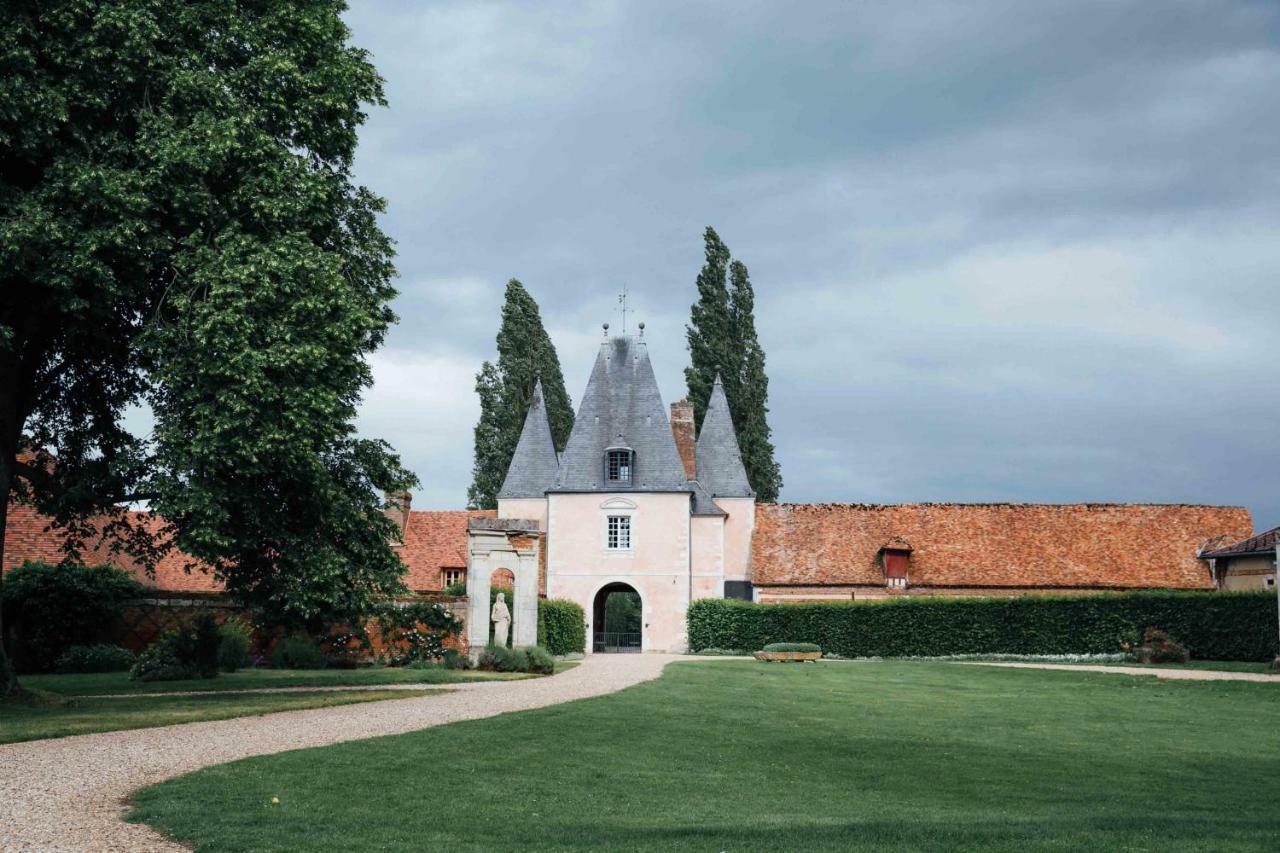 Le Chateau De Bonnemare - Bed And Breakfast Radepont Kültér fotó